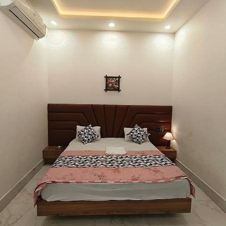 Hotel Modi Palace, Chanderi Mp Exterior photo